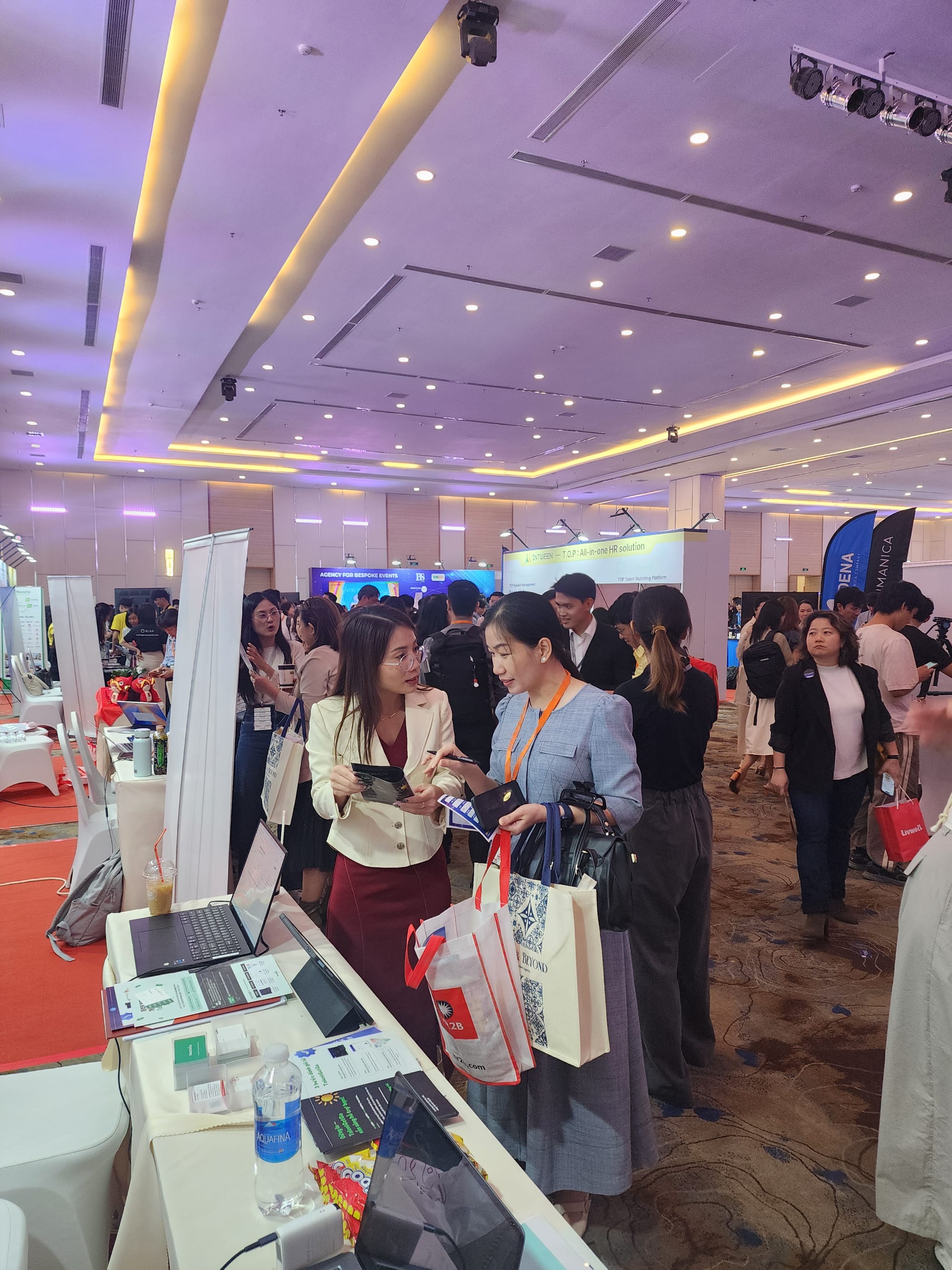 베트남 최대 HR 행사 속으로 :: VNHR 2025